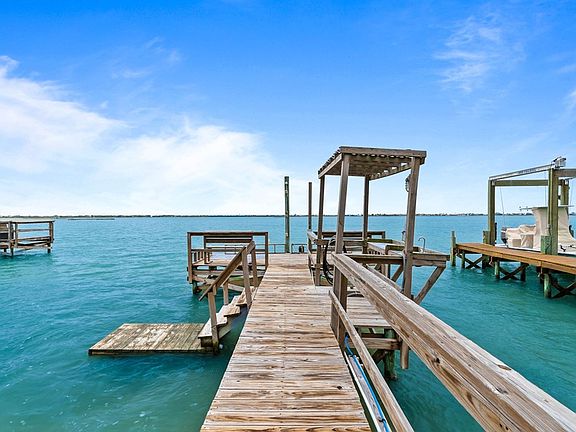 4th image of 105 Copano Ridge Rd