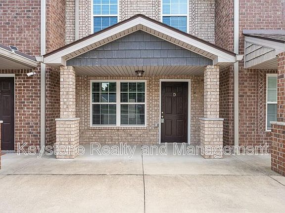 2nd image of 301 Landrum Pl Unit D