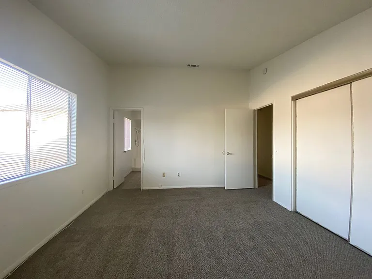 1421 Padua Ave — Photo 26