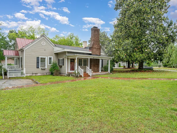6720 Dwight Rowland Rd, Willow Spring, NC 27592