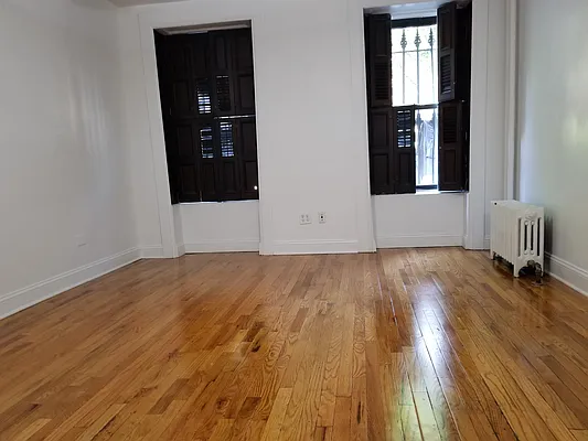 Rented by EXR | media 19