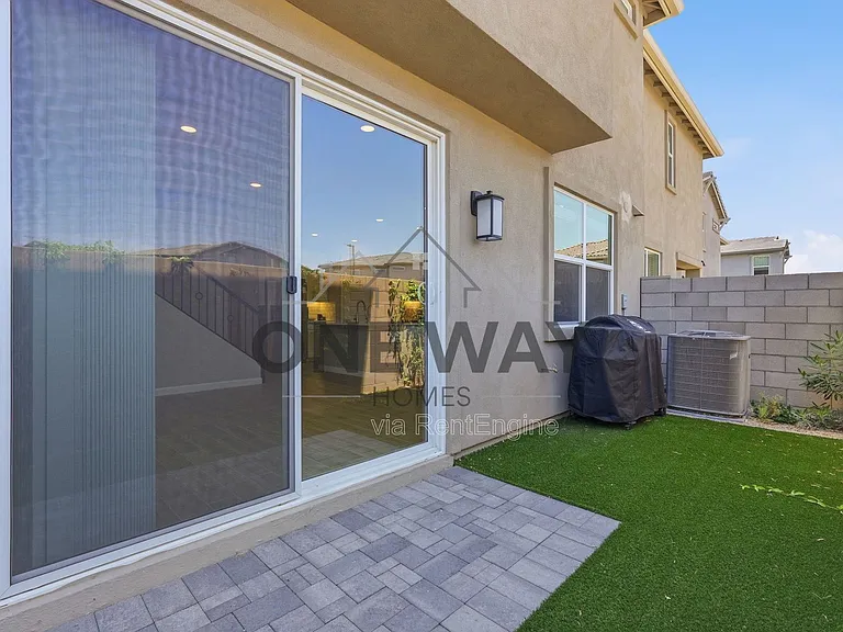 5832 E Rose Garden Ln — Photo 38