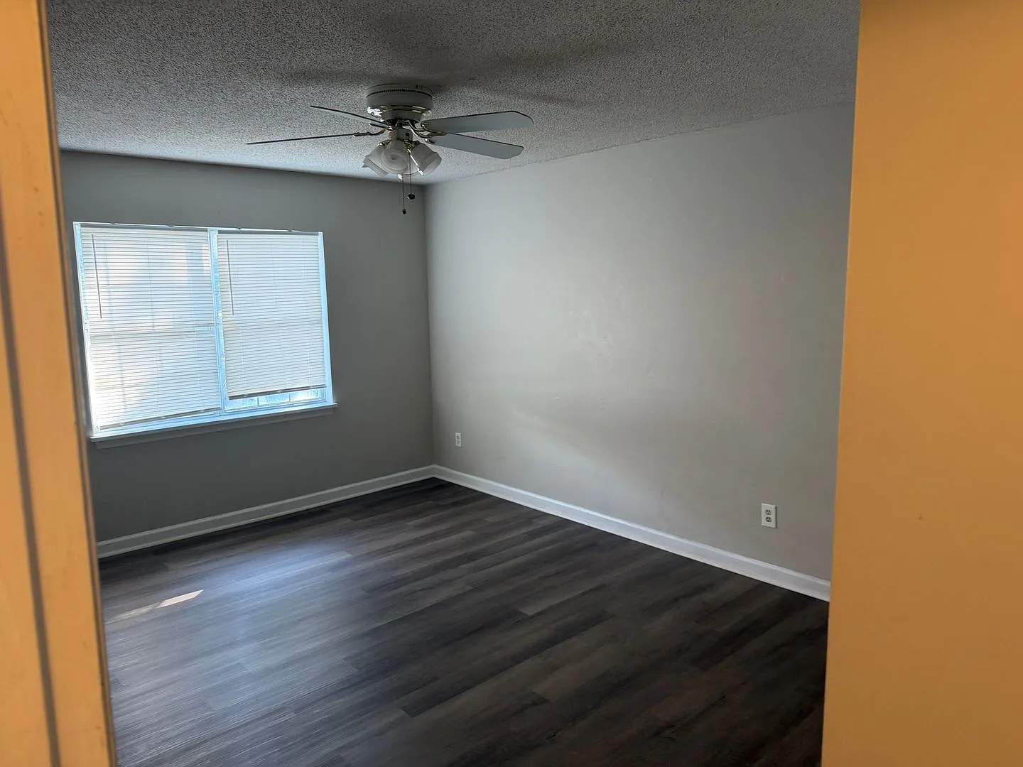 4227 Edith Ln — Photo 4