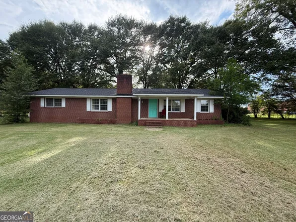 703 N 3rd St, Vienna, GA 31092