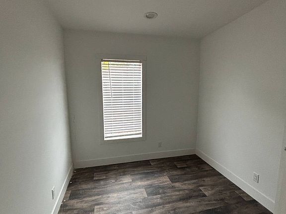 5th image of 113 Crestview Dr #Le