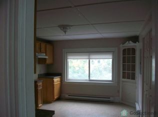 63 Massachusetts Ave, Springfield, MA 01109