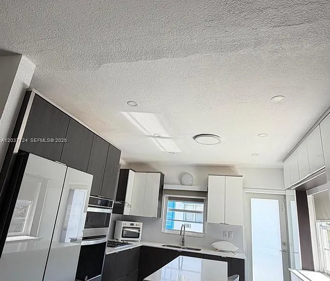 650 Pennsylvania Ave #24 — Photo 7