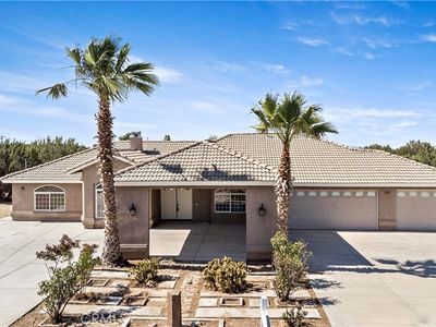 15562 Ranchero Rd, Hesperia, CA, 92345