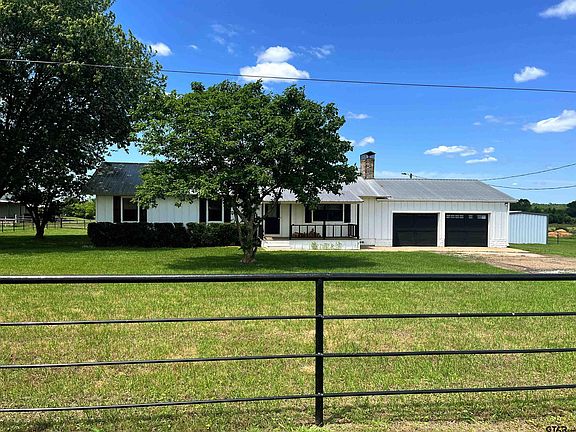 2nd image of 1023 County Road 3150