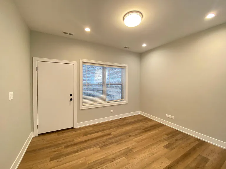 2355 W 18th Pl #2R — Photo 11