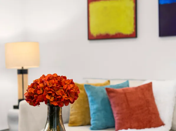 15 Saint Mark's Place image 14 of 17