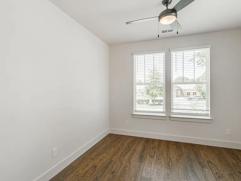 2464 Millwood Ave #1 — Photo 39