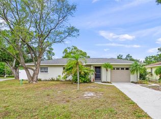 4205 Ruth Way, Sarasota, FL 34232