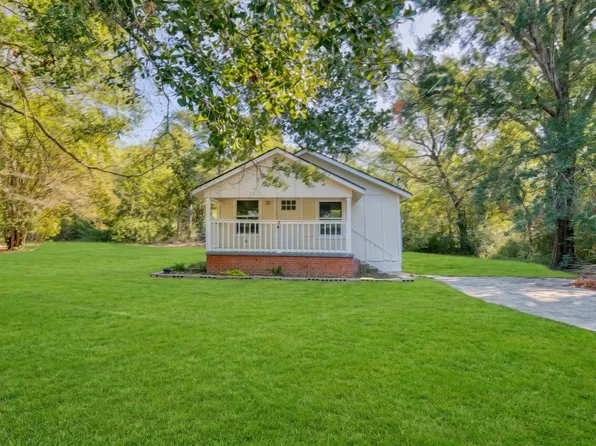 1512 Della Ln, Longview, TX 75602