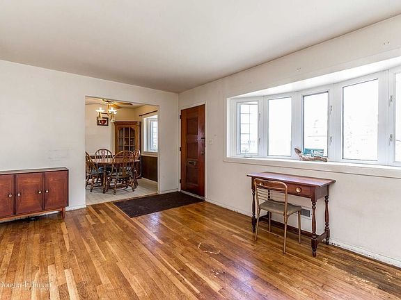 5th image of 254-36 39th Ave