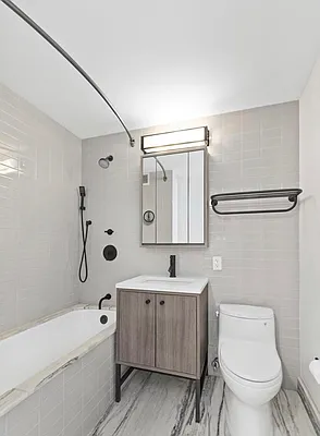 Sold by Digs Realty Group | media 7