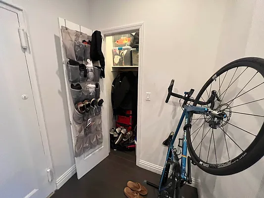 Rented by CNYC Apartments | media 30