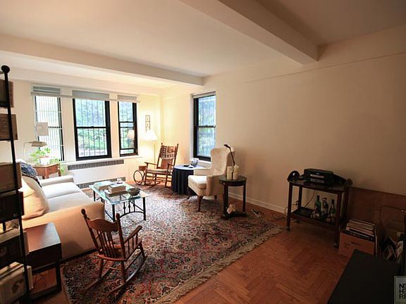 3rd image of 75 Park Ter E APT D23