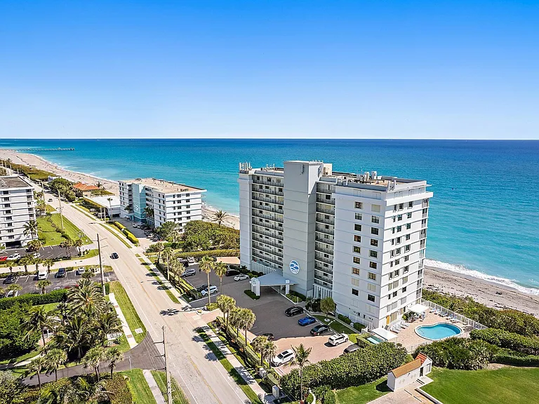 840 Ocean Dr #905 — Photo 40
