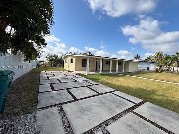 3rd image of 14530 SW 290th Ter