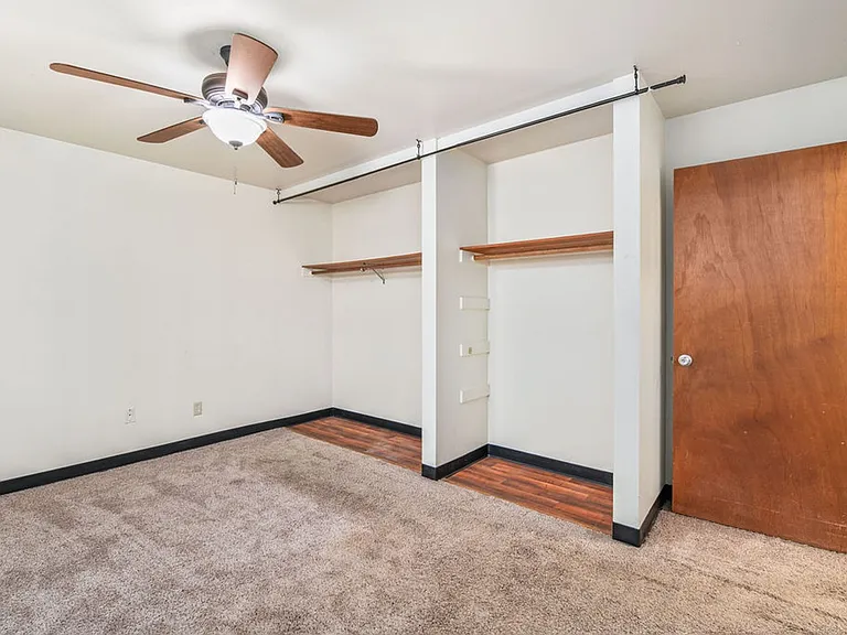 Pet-Friendly Roosevelt Retreat with Modern Kitchen | 6113 Apartments — Photo 18