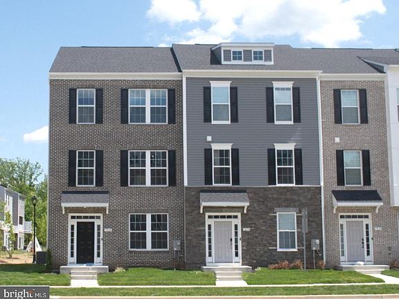 2nd image of 7834 Presidential Pkwy Homesite 300
