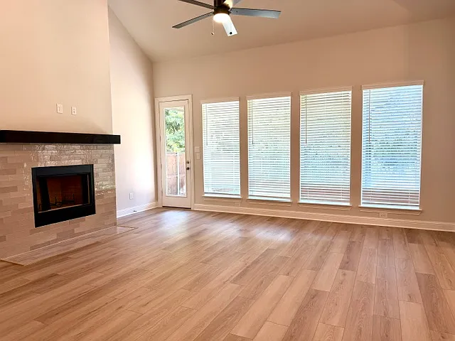 3060 Farmhouse Dr — Photo 17