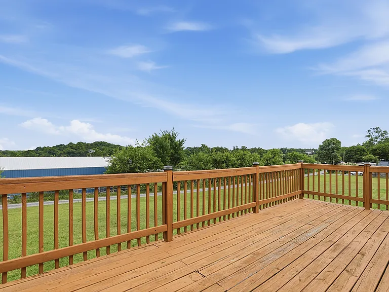 111 Labella Ct — Photo 32