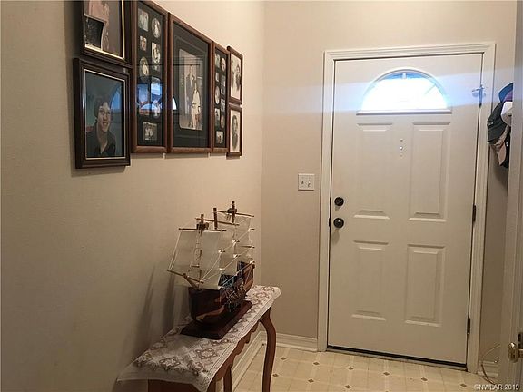 3rd image of 1512 Winchester Dr