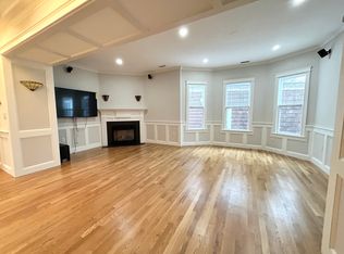 12 Buttonwood St #3L, Dorchester, MA 02125