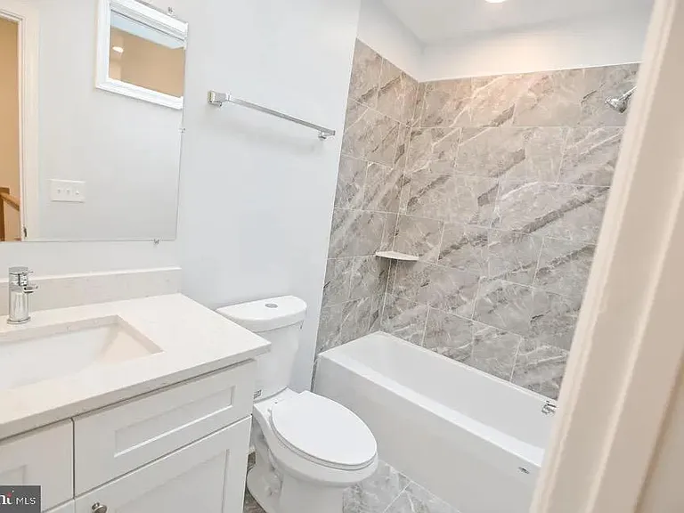 1227 Washington Blvd — Photo 22