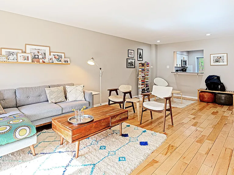 11502 Sunder Ct — Photo 9