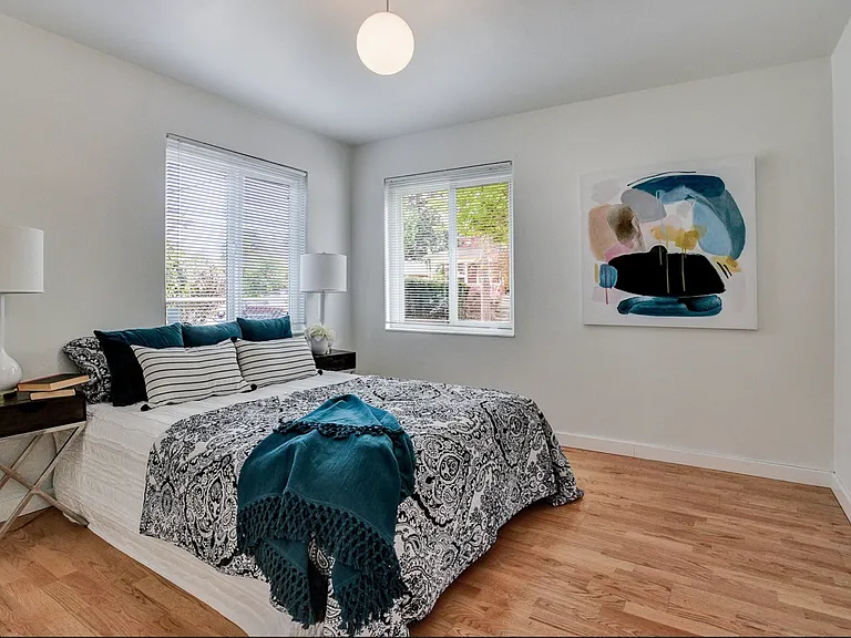 7335 N Jersey St — Photo 18