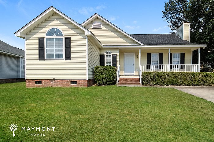 1st image of 425 Wallace Way