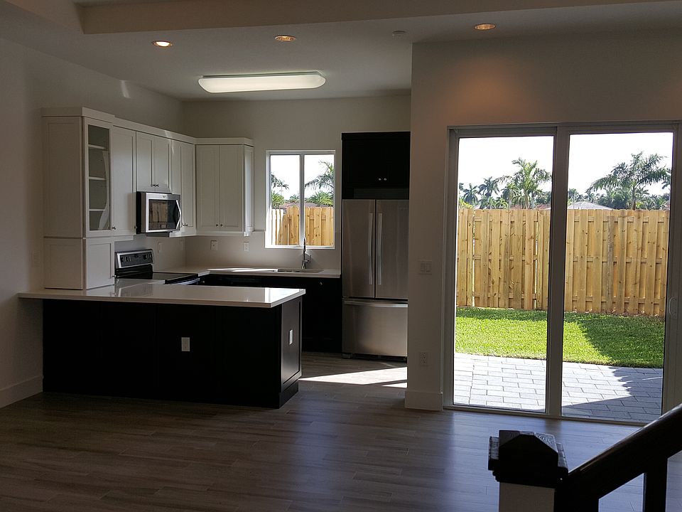 2nd image of 15600 SW 176th Ter #9