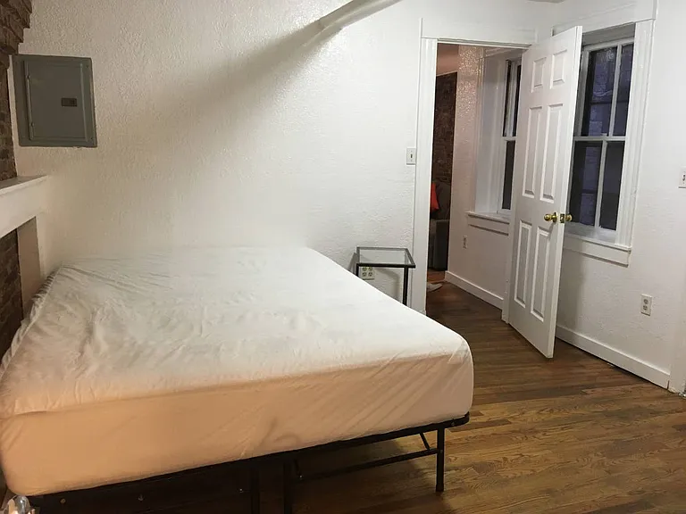 123 Myrtle St #B — Photo 9