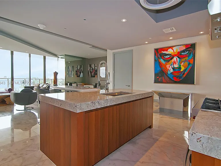 9705 Collins Ave #505N — Photo 15