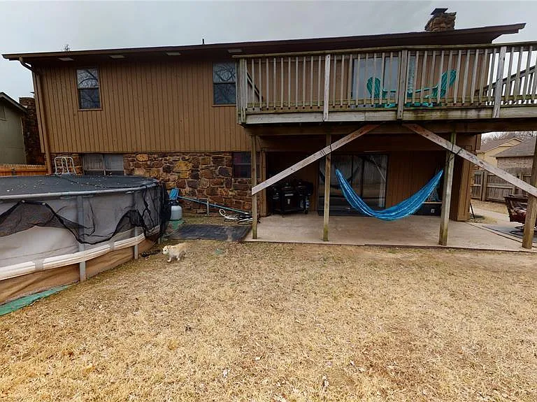 2408 W Boston St — Photo 2