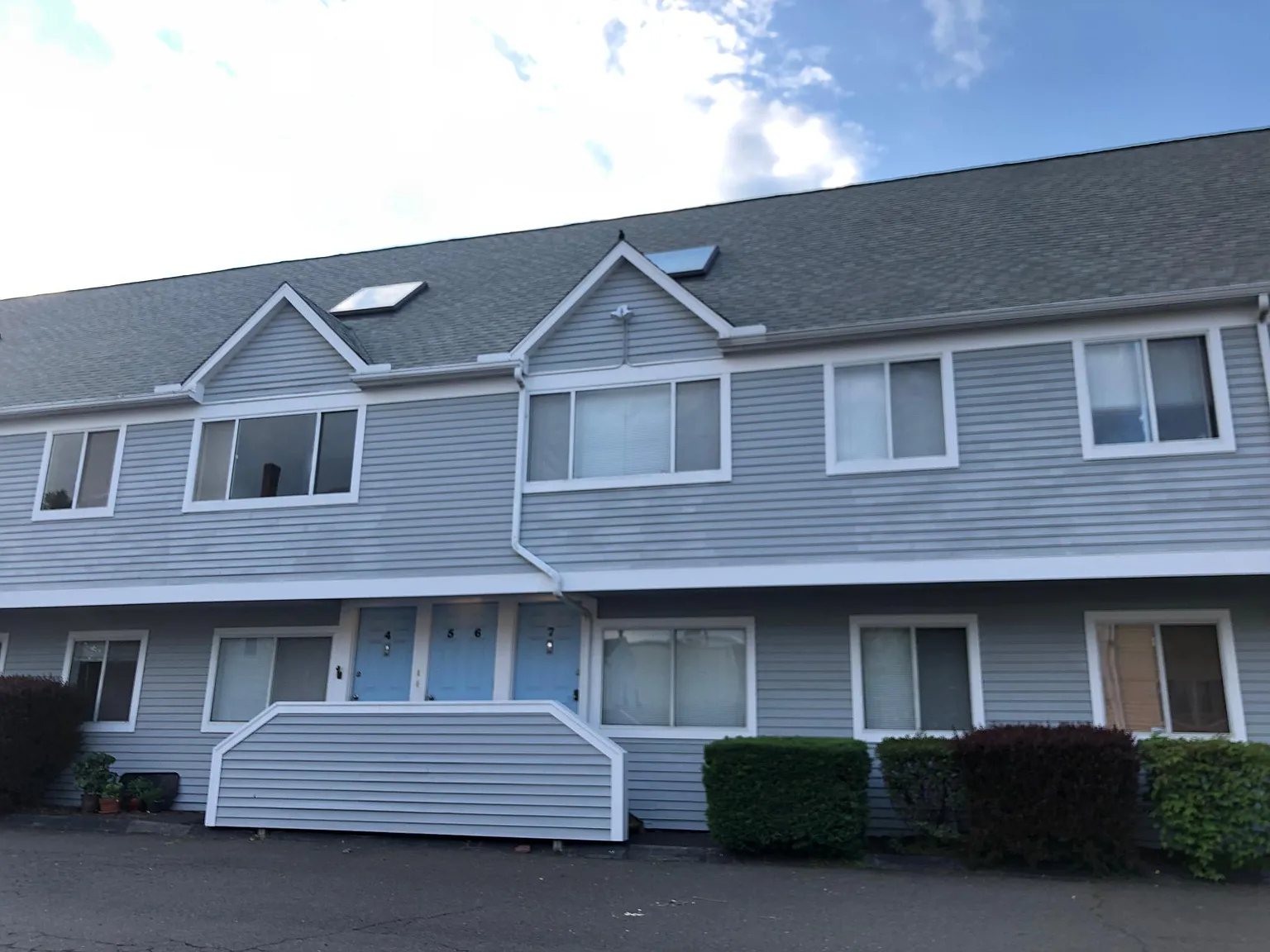 2 bed, 992 sqft, $2,650 — Photo 1