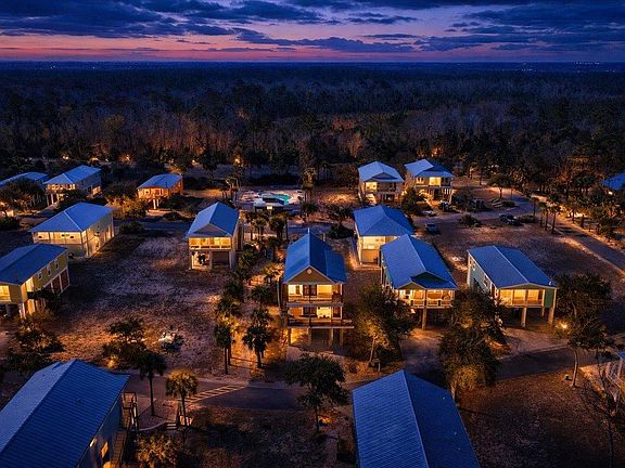 3rd image of 1259 Rivers Bend Way NE