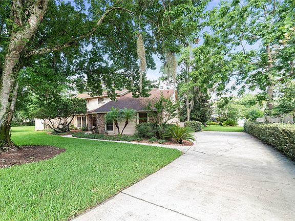 3rd image of 2247 Springs Landing Blvd