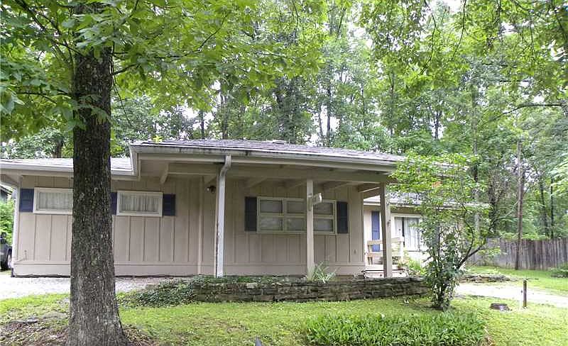 1st image of 430 Wells Dr