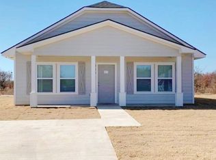 909 Westgate Ave, Durant, OK 74701