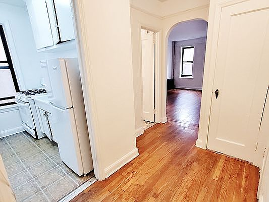 3rd image of 30-53 29th St #3S