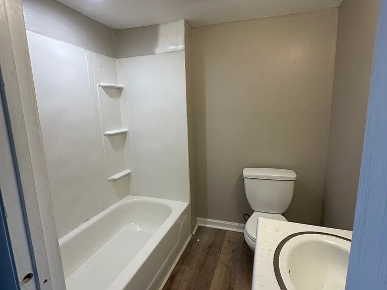 121 S Stokes St — Photo 5