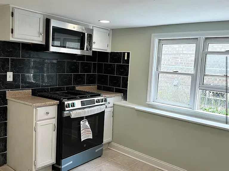 4535 N Moody Ave #B1 — Photo 5