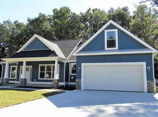 9083 Oak Ridge Plantation Dr, Calabash, NC 28467