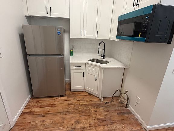 5th image of 529 E Jersey St #1-2-3
