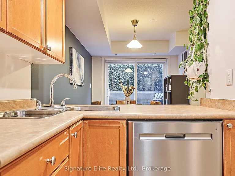50 Merchant Ln #104 — Photo 11