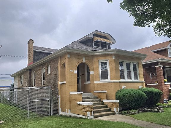 2nd image of 2953 N Parkside Ave